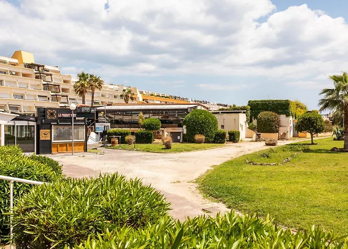Lagoon Modernes Apartment mit privater Terrasse im FKK-Dorf Cap dAgde
